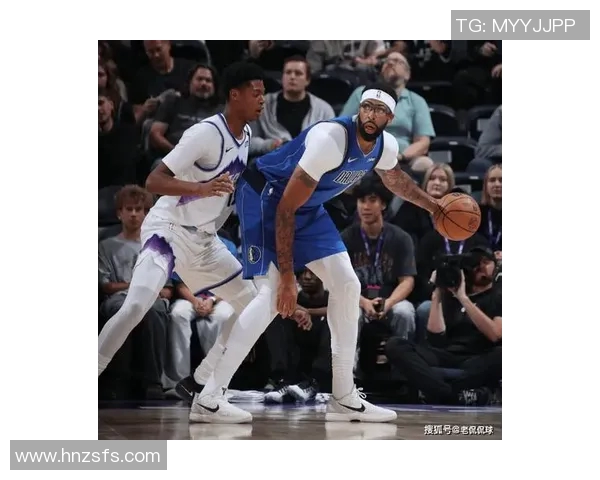 安东尼·戴维斯浓眉状态下滑,独行侠交易面临健康风险成史上最蠢交易 安东尼·戴维斯浓眉状态下滑,独行侠交易面临健康风险成史上最蠢交易